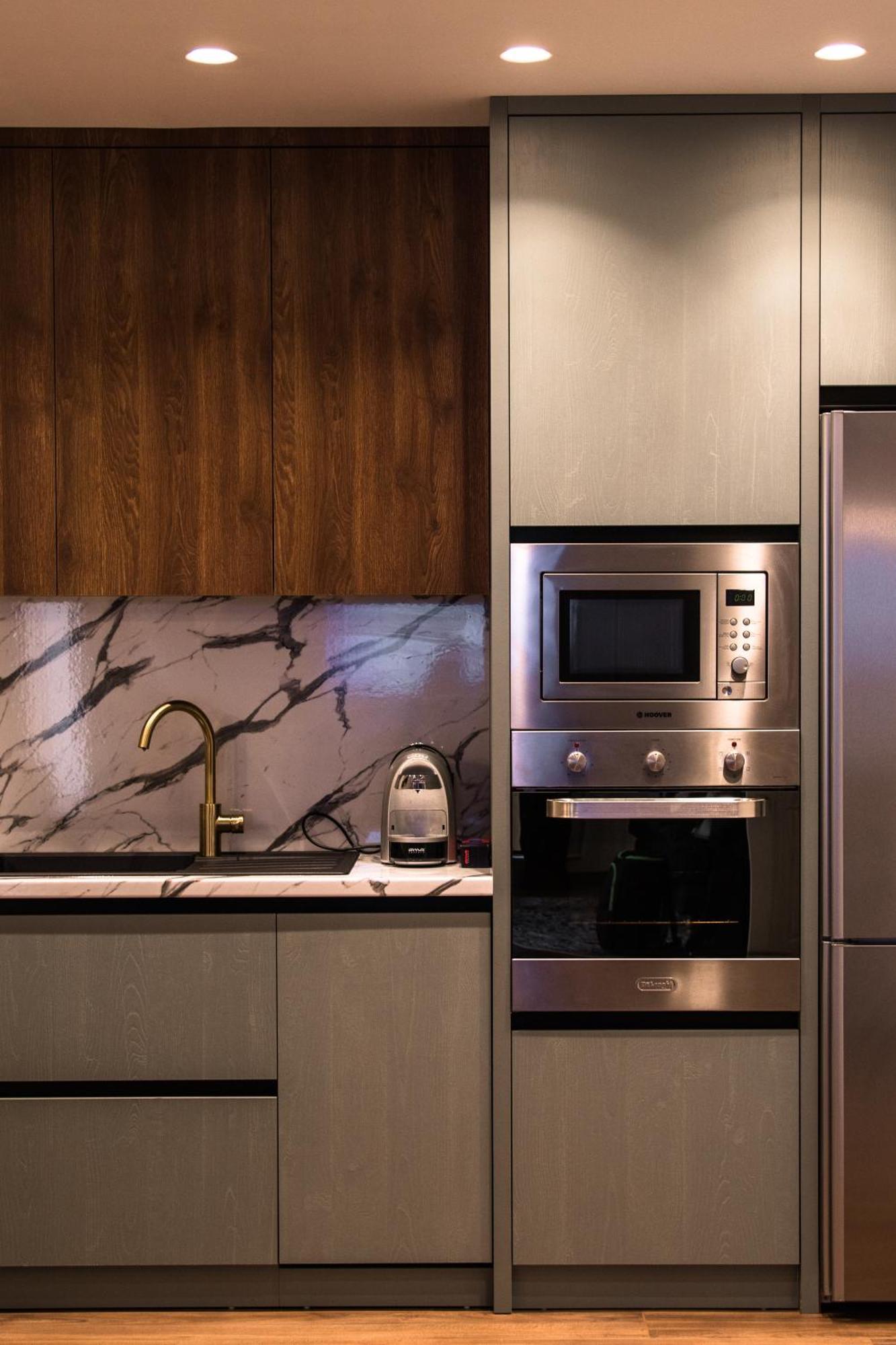 Novi'S Luxury Apartment 2 Gjirokaster Ngoại thất bức ảnh